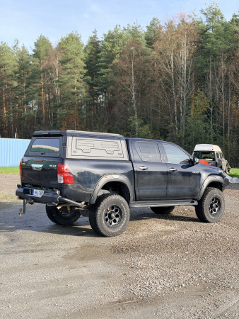 TOYOTA HILUX REVO 4-DOOR TERÄS LAVAKATE ETU- JA TAKAIKKUNOILLA REVOAC