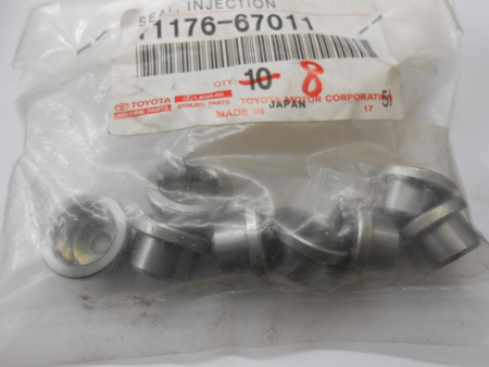 TOYOTA SEAT INJECTOR NOZZLE 1117667011